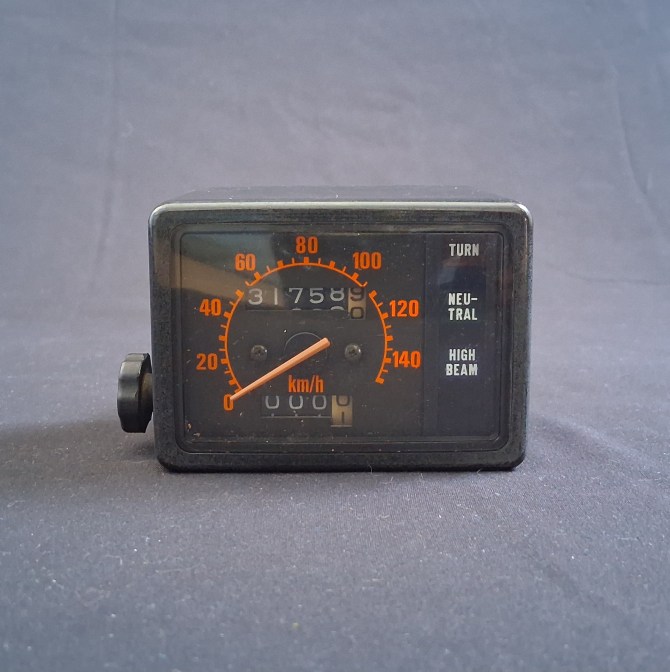 1-min68